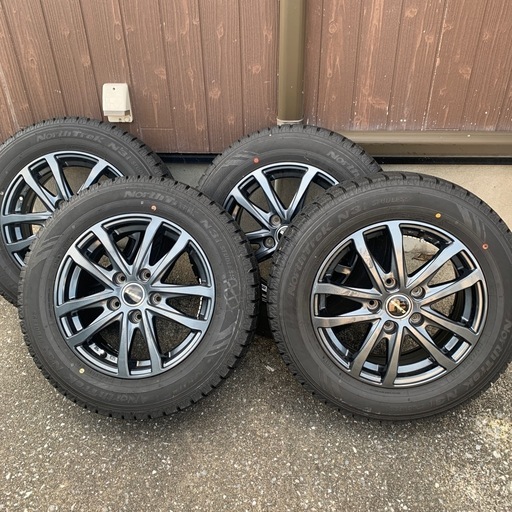 中古スタッドレスタイヤアルミホイール付