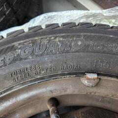 かなり山あり？多種の軽自動車？コンパクトカー？のスタッドレスタイヤ&アルミホイール×４本セットの画像