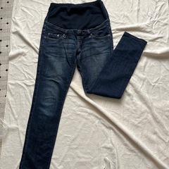 マタニティ　デニムパンツ