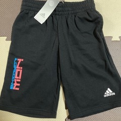 新品タグ付✨adidas✨キッズ130✨定価3,290円✨ボトム...