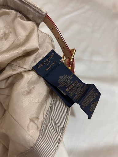 LOUIS VUITTON キャップ　