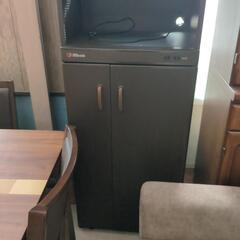 😺食器棚　軽いの画像