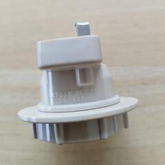 角型引掛け　ランプソケット　　引掛シーリング用　電球ソケットの画像