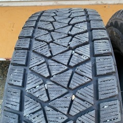 スタッドレス　ブリヂストン　DMV2　215/70r16の画像