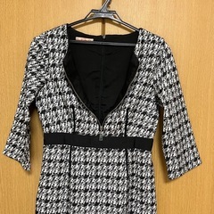 グレー柄　ワンピ
秋冬　あげますの画像