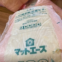 グラスウール6個か7個の画像
