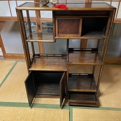 飾り棚　茶箪笥　アンティーク　骨董
の画像