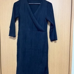 黒　ワンピ　秋冬春先　あげます