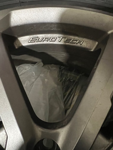 VOLVO用中古冬タイヤセット
