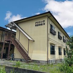 敷金・礼金0！！！お得なお家賃でネット無料♪バス・トイレ別、洗髪...