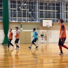 フットサルしませんか？😆