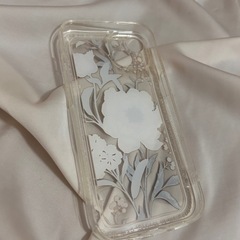 iPhone14ケース未使用品の画像