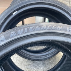 21年製/19インチの画像