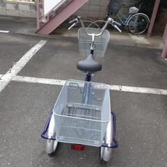 大人用三輪自転車の画像