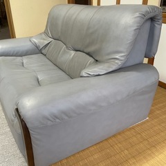 2人掛けソファーの画像