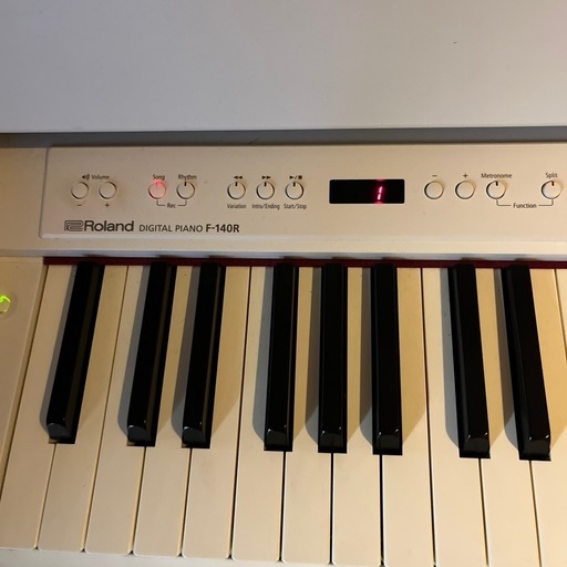 ローランドデジタルピアノF
-140 R