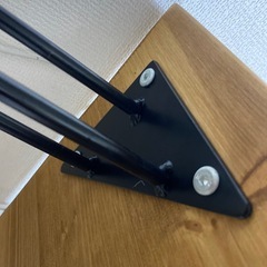 おしゃれなテーブルの画像