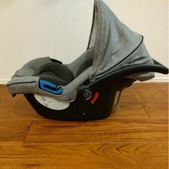 【美品】日本育児　スマートキャリー　ベースセット　チャイルドシートの画像