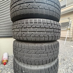 スタッドレスタイヤ の画像