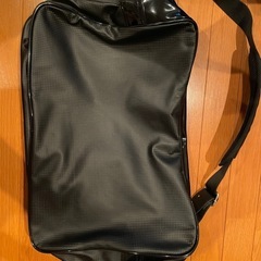 エナメルバックの画像