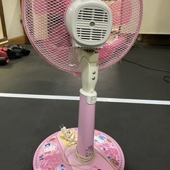 ハローキティ　扇風機の画像