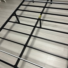 セミダブルベッドフレームのみ予約済み