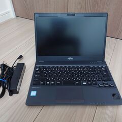 富士通 LIFEBOOK U938/T Core i5/8GB/SSD256GB/13.3FHD