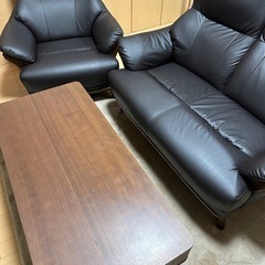 ✨ソファー🛋️2点だけ決まりました❗️テーブル3点セット😚の画像