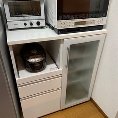 ニトリ　食器棚　キッチンボード（トースター付き）の画像