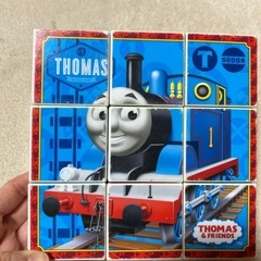 トーマスキューブパズルの画像