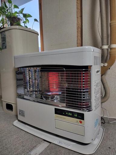 【取引決まりました】石油ストーブ\u0026灯油タンク