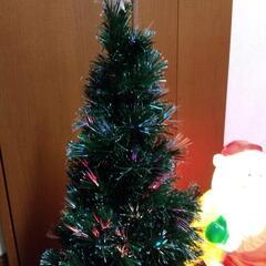 クリスマスツリー&サンタクロースの画像