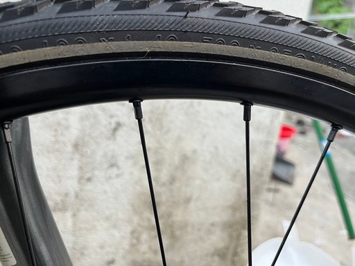 ??UK10段ギア28インチ700×35Cバイク自転車街乗り通勤車通学車?プロフ必要