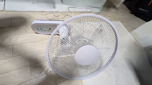 壁掛け扇風機(株)千住 TEKNOS 30cm IR-WF30R 2021年製