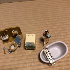 シルバニア　トイレ.TV.ピアノのみ　の画像