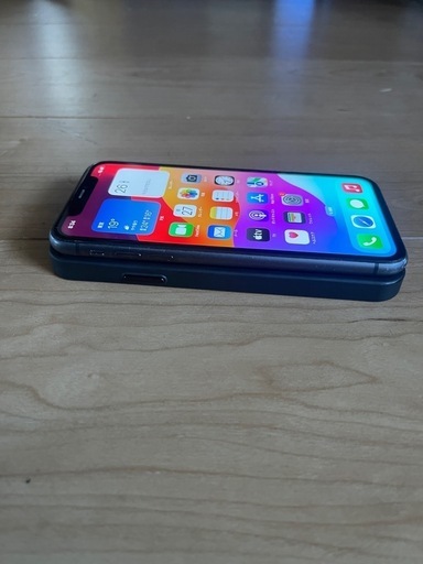【おすすめ】中古 良品 バッテリー訳ありiPhone 11 128GB 動作良好