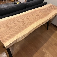 耳付き無垢材カウンターテーブル
