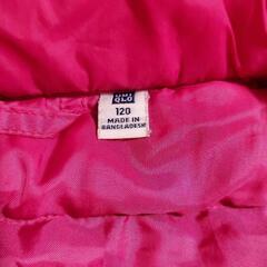 ✨お値下げ❗ユニクロ ベスト 120の画像