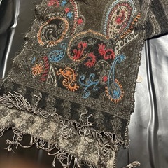 マフラー　ストール　リバーシブル 刺繍　アジアン　エスニック
 
