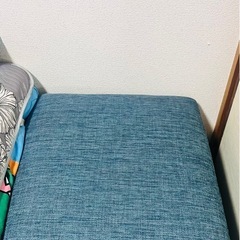 ソファ＋ガラステーブルの画像