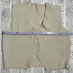 【美品】ニットベスト アイボリー の画像