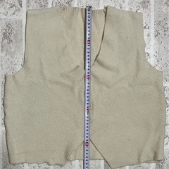【美品】ニットベスト アイボリー の画像