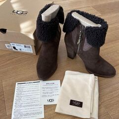 【ほぼ未使用品】UGG アグオーストラリア　ヒールブーツの画像