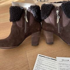 【ほぼ未使用品】UGG アグオーストラリア　ヒールブーツの画像