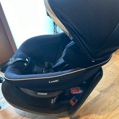 【美品】combi チャイルドシートの画像