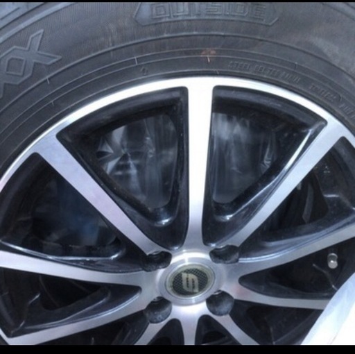 美品　1シーズンのみ使用　winter maxx 185 60 R15　 タイヤ　ホイール