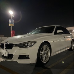BMW 3シリーズ 320i ホワイトの画像