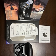 骨伝導イヤホン　イヤーカフタイプ
