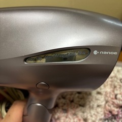 ちょっと古いけどまだまだつかえます。パナソニックドライヤーの画像