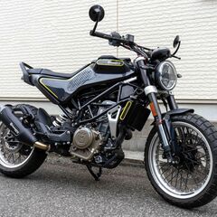 Husqvarna SVARTPILEN 401 スヴァルトピレンの画像